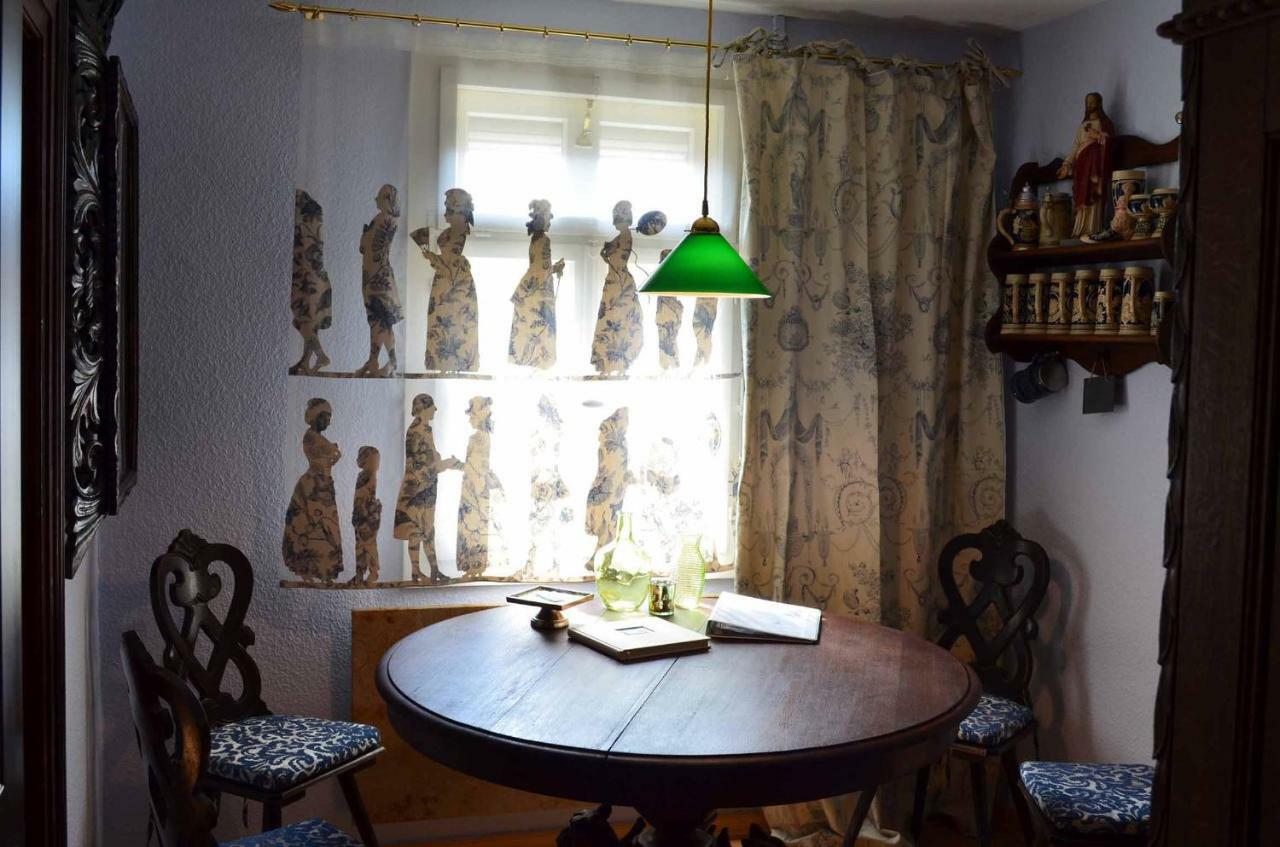 Villa Merzbach - Wohnen Wie Im Museum Mit Komfort Untermerzbach Buitenkant foto